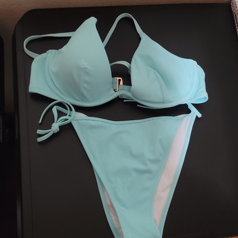Shade & Shore Bikini Set